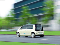 Volkswagen-Berlin_Taxi_Concept_2010_1600x1200_wallpaper_07.jpg