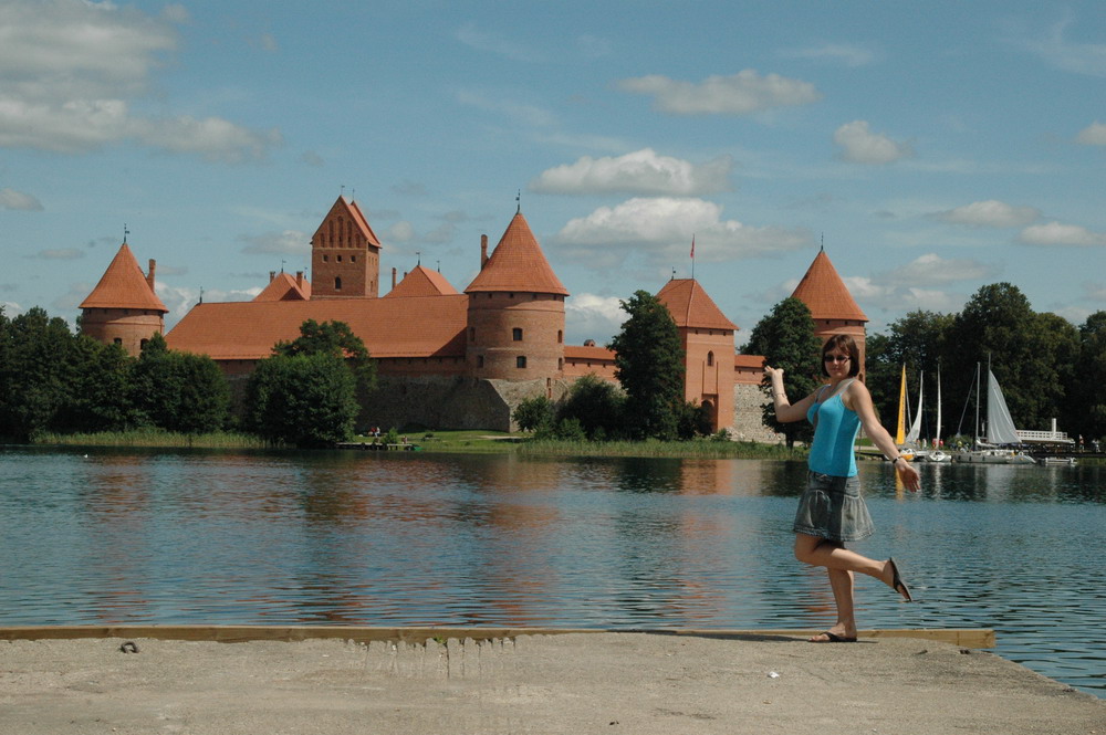 [DSC_0082i_castle2.jpg]