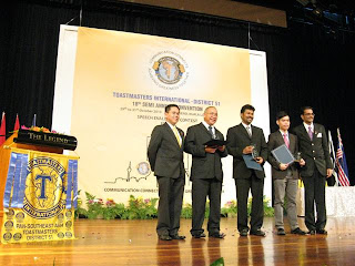 singles and friends toastmasters club