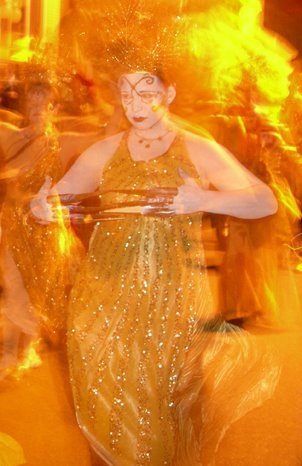 [dancer3117-sm72.jpg]