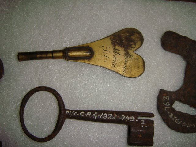 [Engraved+key.jpg]