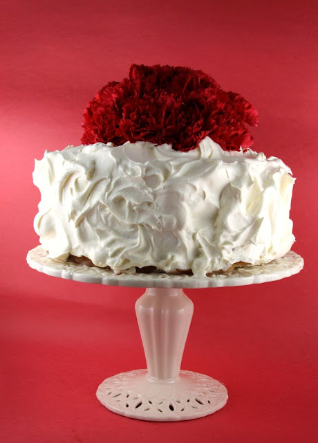 Rattlebridge Farm: Valentine's Day Cake for Exhausted Cooks