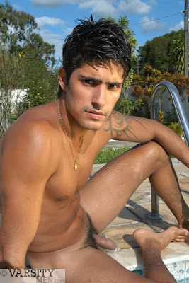 gaydreamblog gay model sitting down naked and showing his cock