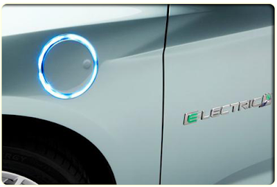 Ford Focus electric car debuts at electronics show, not car show