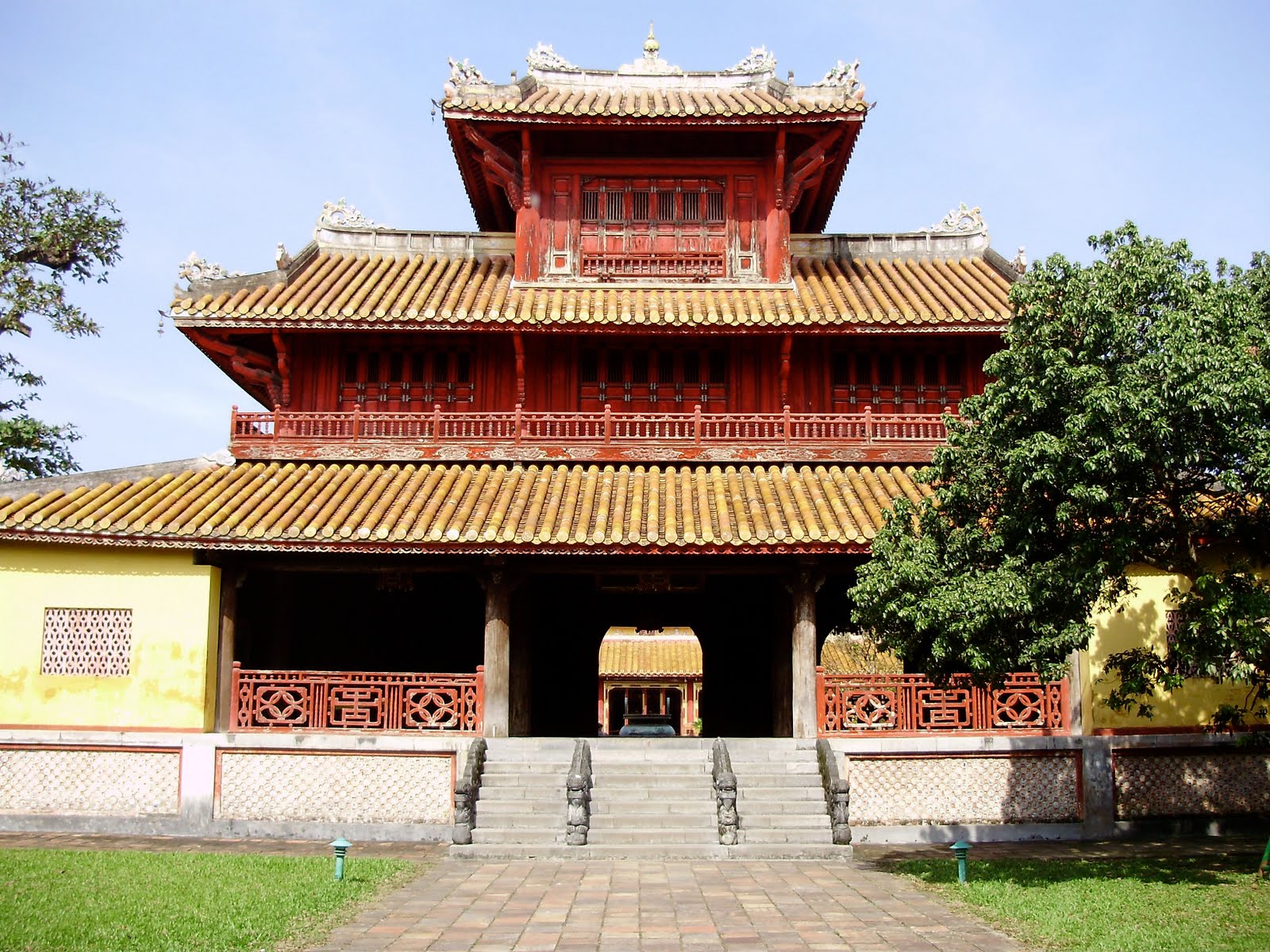 [PC100813.jpg]