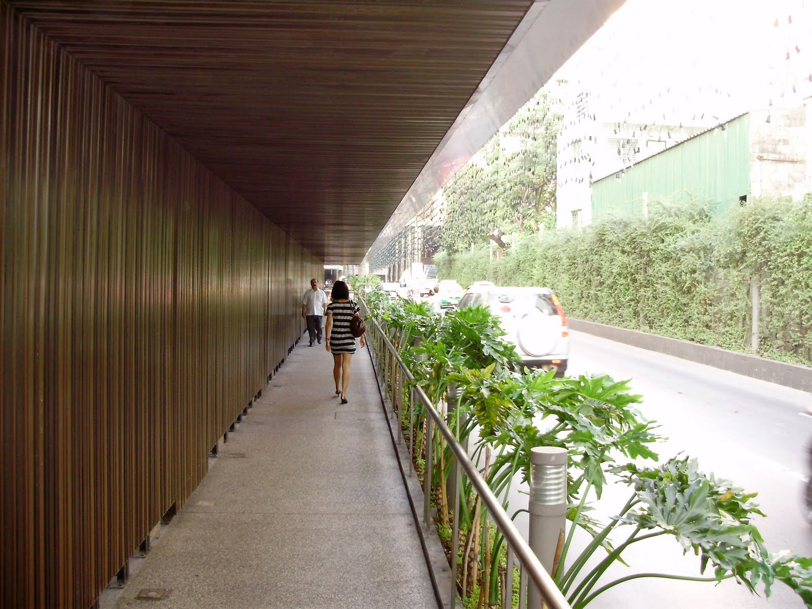 [PC200078.jpg]