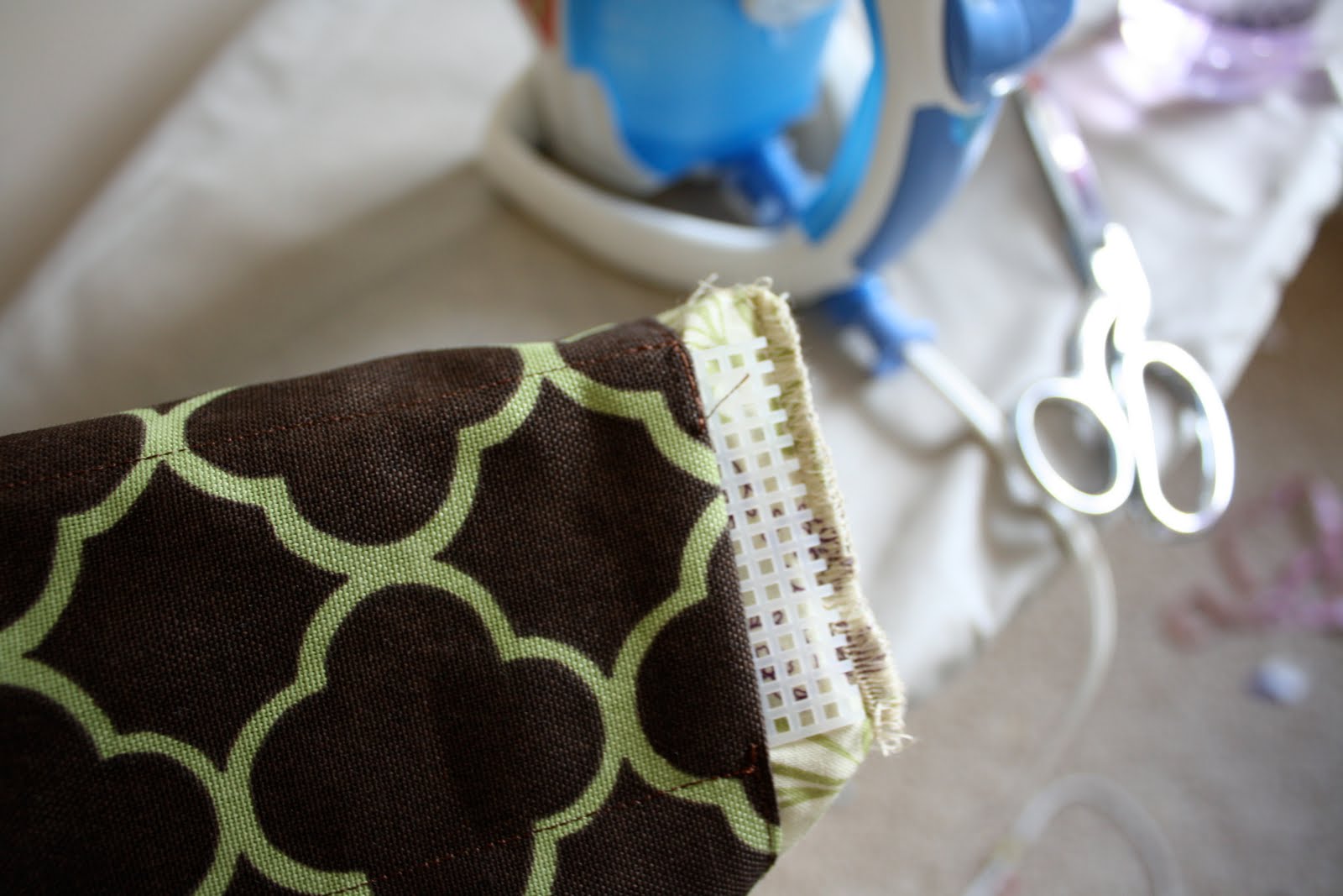 If you weren't too confused by the inner pocket instructions this next