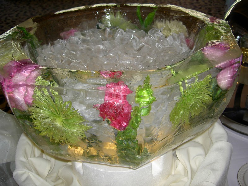 OMG My DIY Wedding DIY Ice Sculptures