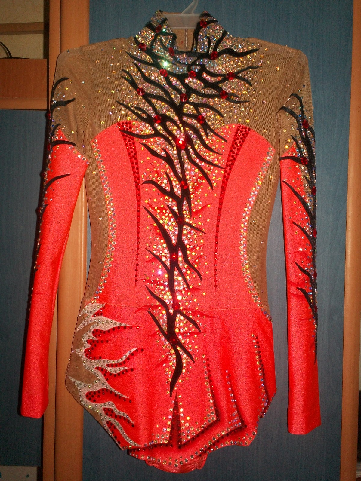 Купальники для художественной гимнастики от Елены Макаревич: ФОТО ...