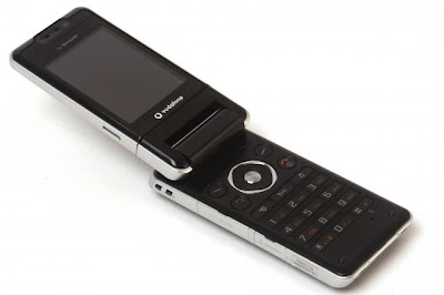 Téléphone Mobile Sharp 903