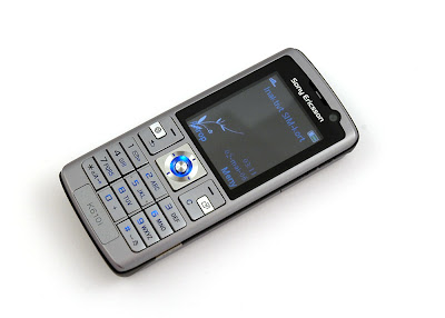 Téléphone mobile Sony Ericsson K610i