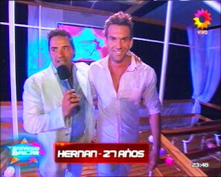 Video Erótico de Hernan de Soñando por Bailar.