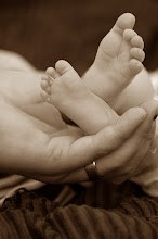 Cute Little Feet & Toes
