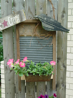 Sweetpeas Primitives: Some Outdoor Garden Picks