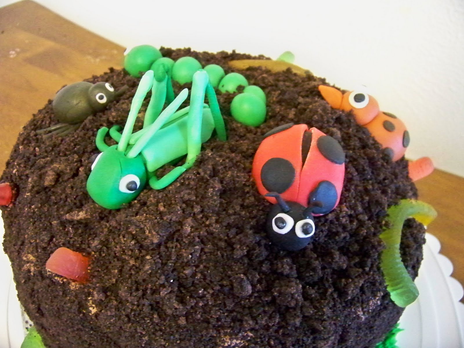 Bugs Cake