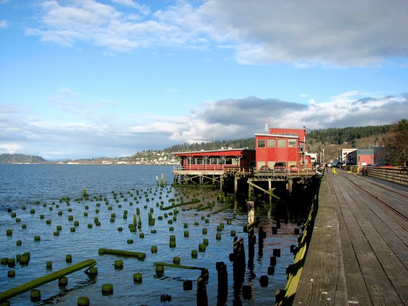 Astoria, Oregon, Daily Photo Astoria Panorama Pier 11 on the River Walk