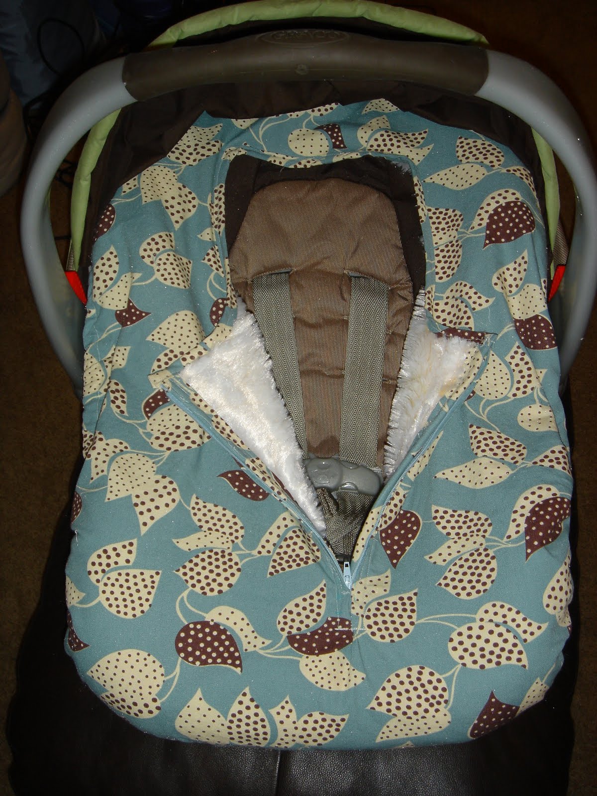 Dink's Gear Car Seat Cover w/ Blanket