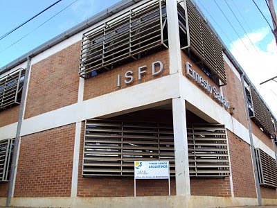 INSTITUTO SUPERIOR DE FORMACIÓN DOCENTE "E. SÁBATO"