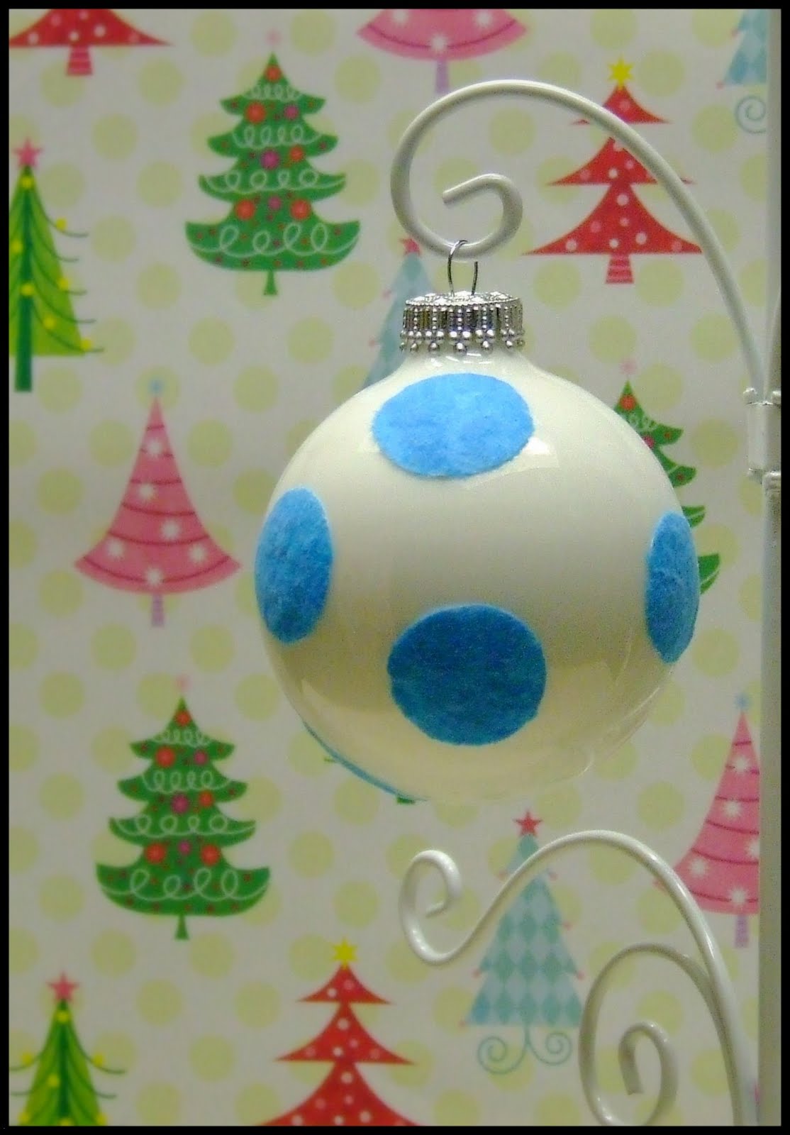 Scatter Sunshine How to Make Flocked Christmas Ornaments