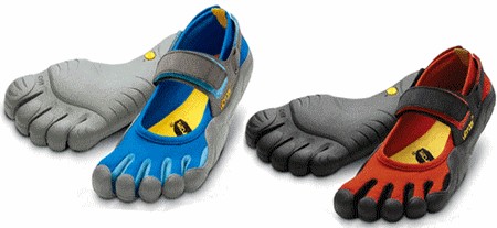[Chaussures+orteils+gants+doigts+pieds.jpg]