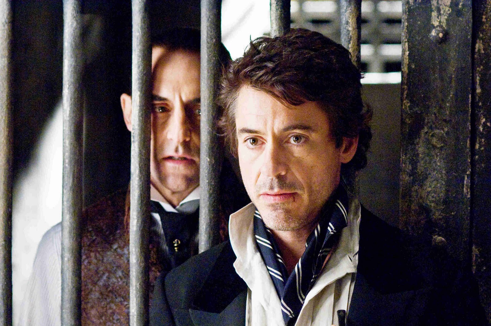 http://2.bp.blogspot.com/_Dmp6FDXQr6M/TSOcKJ5sLfI/AAAAAAAAAzQ/zPGOHS_IAcc/s1600/Robert-Downey-Jr.jpg
