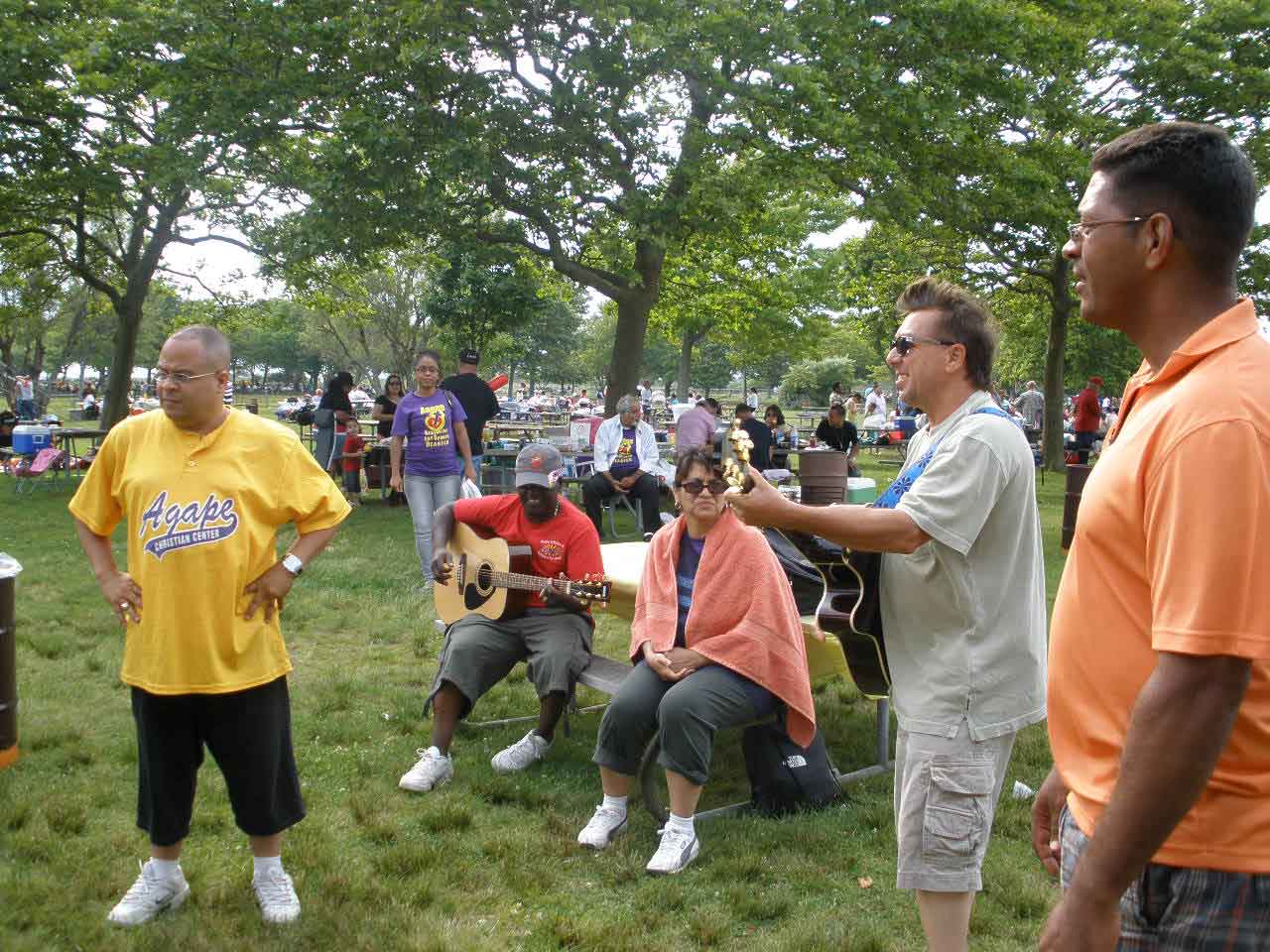 [agape-picnic-and-baptism-(3.jpg]