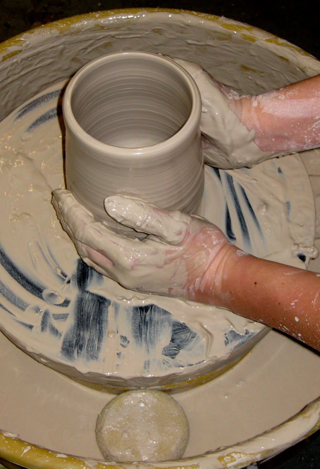 A Tale of Two Bloggers: Pottery Wheel