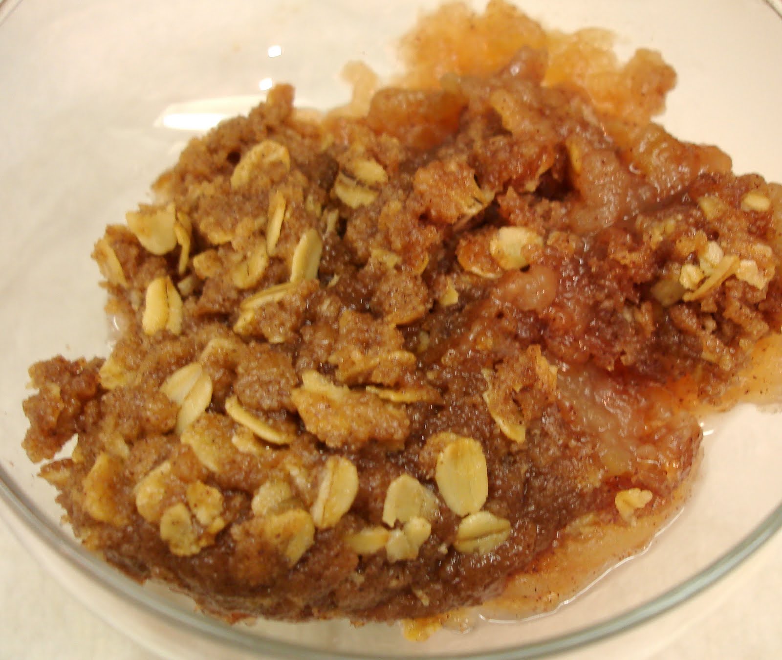 Sunshine Mom Slow Cooker Apple Crisp