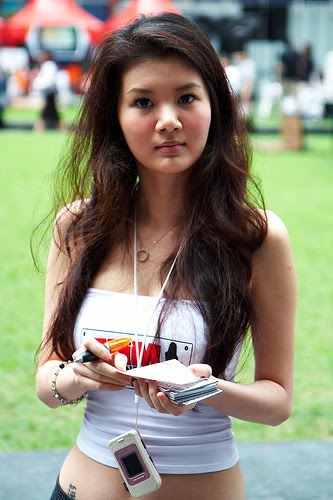 gwendolyn wan sexy fhm photos 01