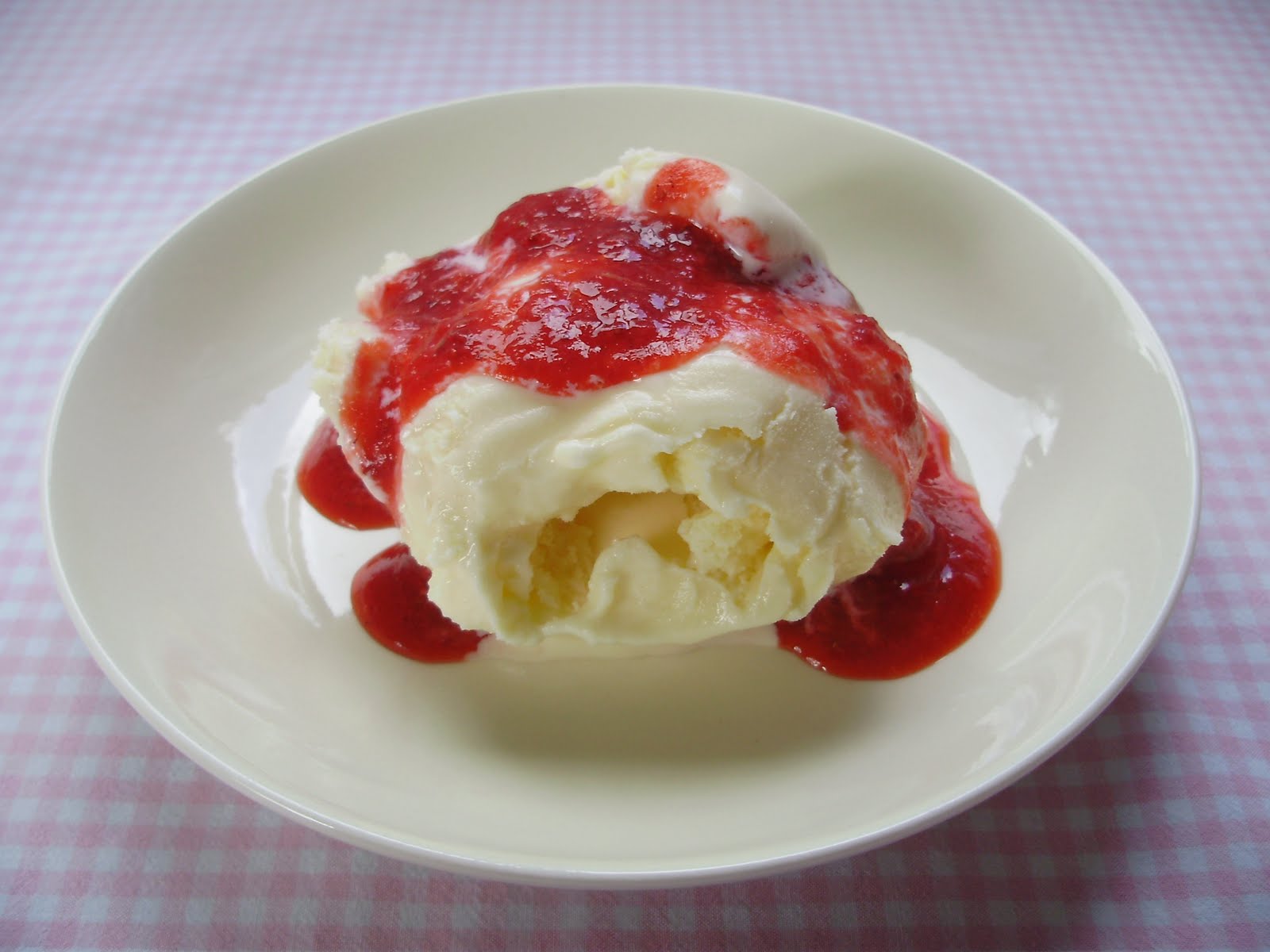 A Girl In Her Kitchen Strawberry Sauce for Ice Cream