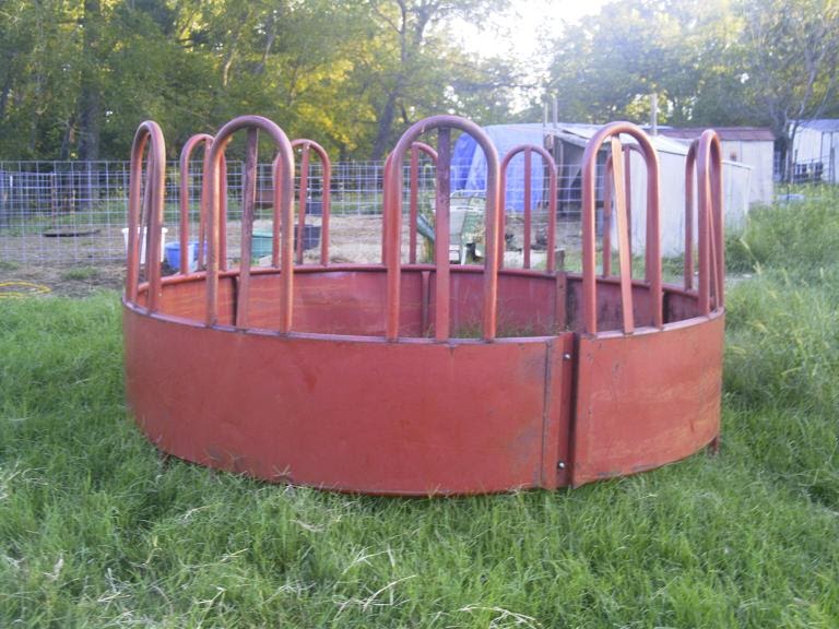 Goats in the Garden Horse Round Bale Hay Feeder NOW SOLD.