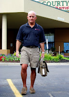 Steve Newman of ActivSkin: exhibiting 2 mancessories... mantyhose and a murse