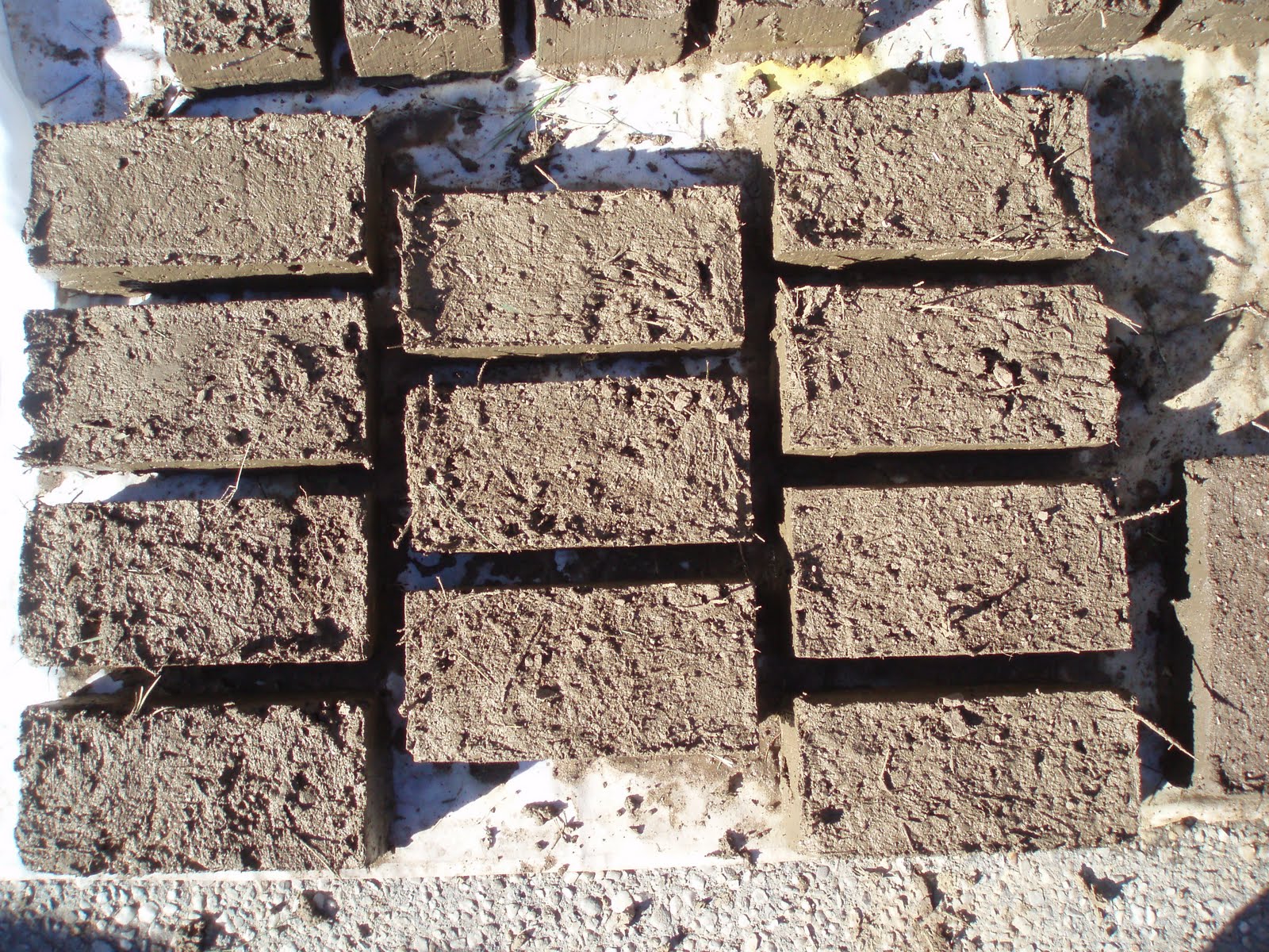 Building A Wall From Mud Bricks (Adobe) Making of Mudbricks Photos 2