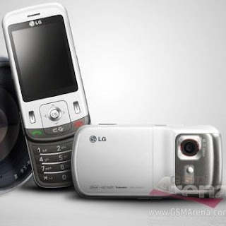 LG KC780 Wants to Be the Thinnest 8 MP Slide Phone