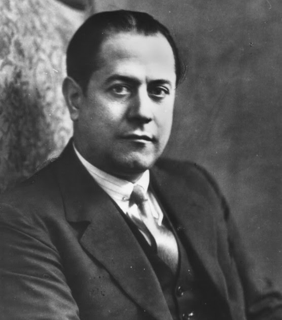 Estou seguindo os passos do CAPABLANCA nessa partida! 