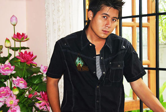 Hein Wai Yan: Myanmar Leading Actor, Nay Toe's Fashion Photos | Myanmar Male 