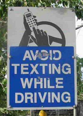 [Avoid-texting-while-driving.jpg]