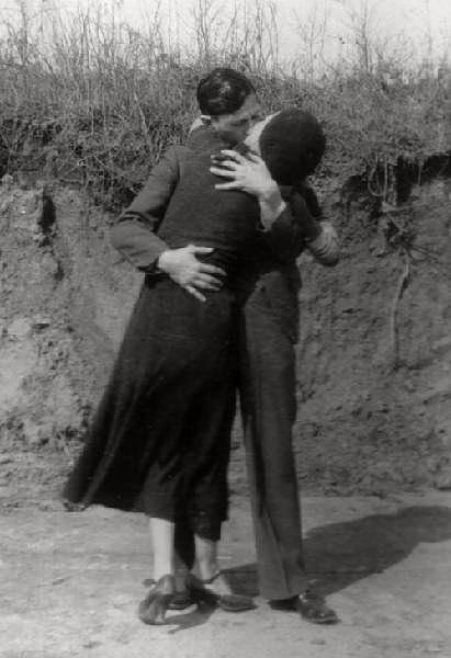 bonnie and clyde gay teen titan gay
