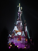 Paris: Disneyland, the Happiest and Coldest Place on Earth! (dsc )