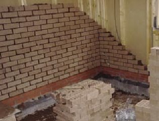 [building+with+unfired+bricks.jpg]
