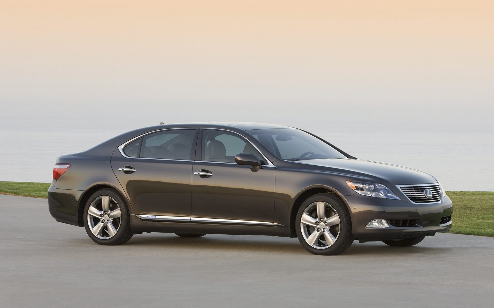 Sports Cars Bikes Wallpaper