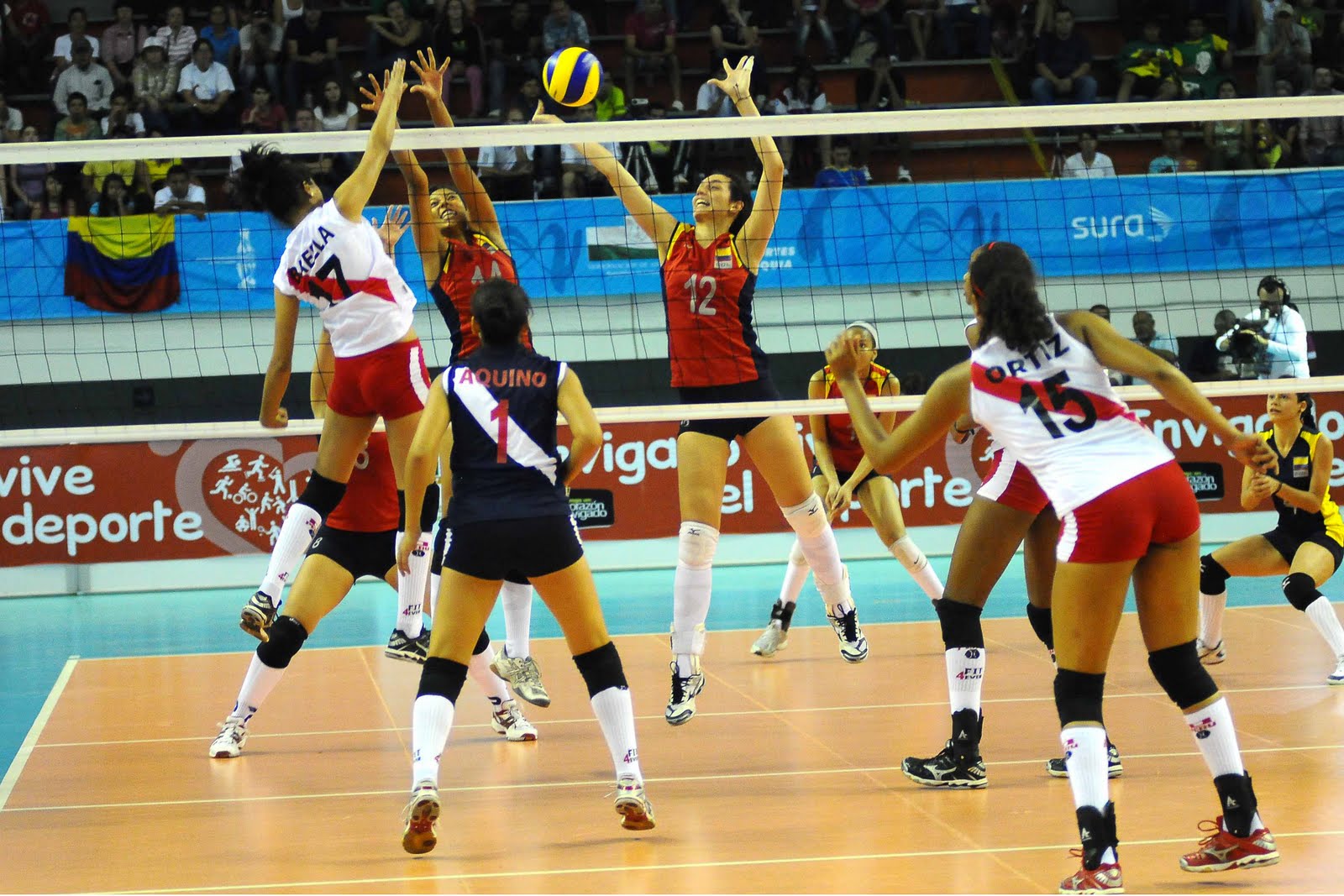 JUGAR VOLEY jugar voley:
