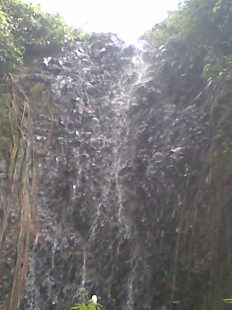 Curug kawah siemut