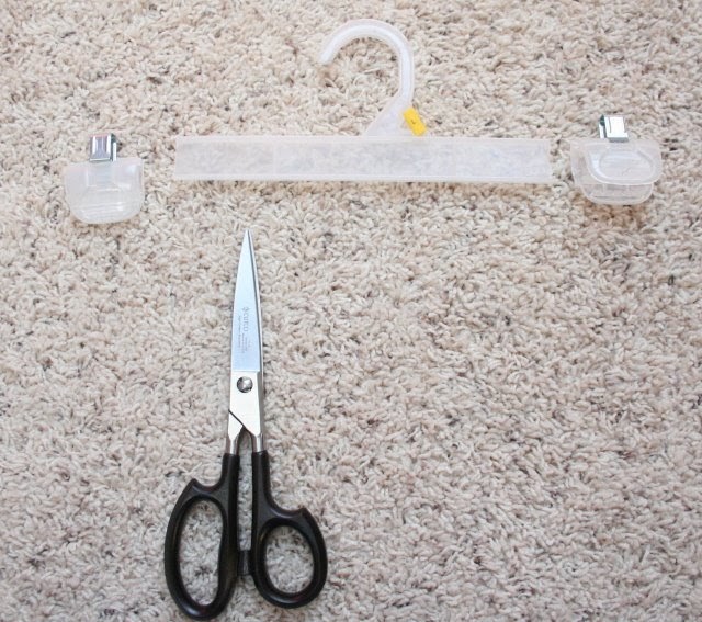 Making Do with the Not So New Hanger Clip Chip Clip