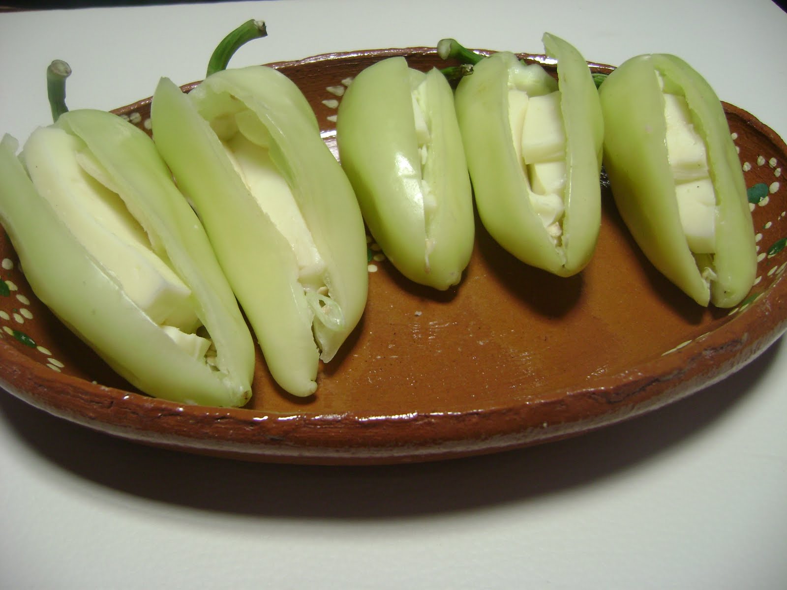 Roasted Stuffed Yellow Peppers La Cocina de Leslie