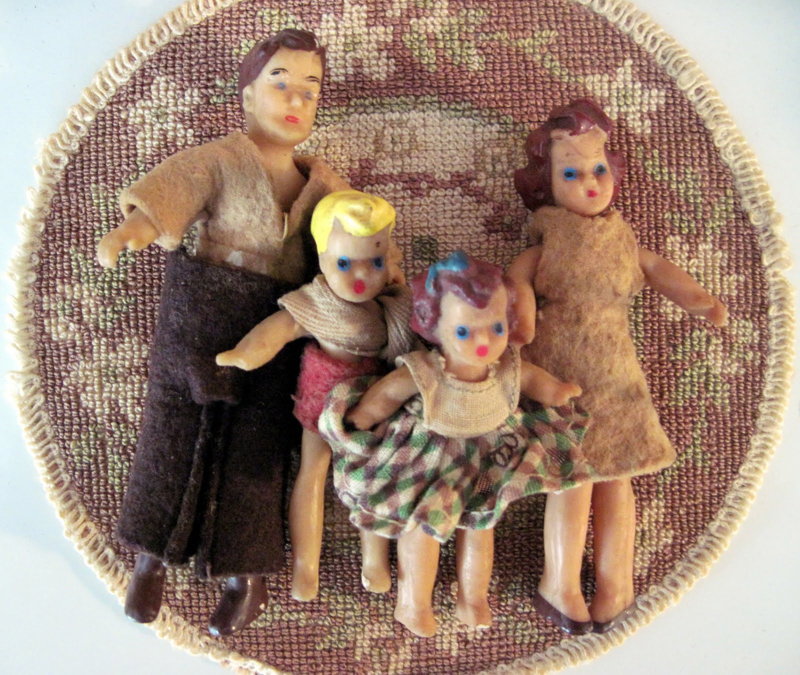 cheap dollhouse dolls