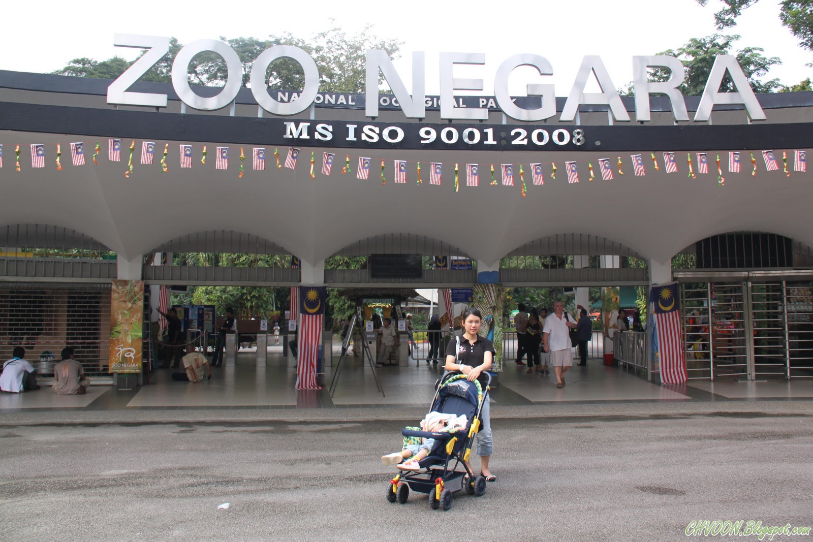 Life - 2009: Zoo Negara