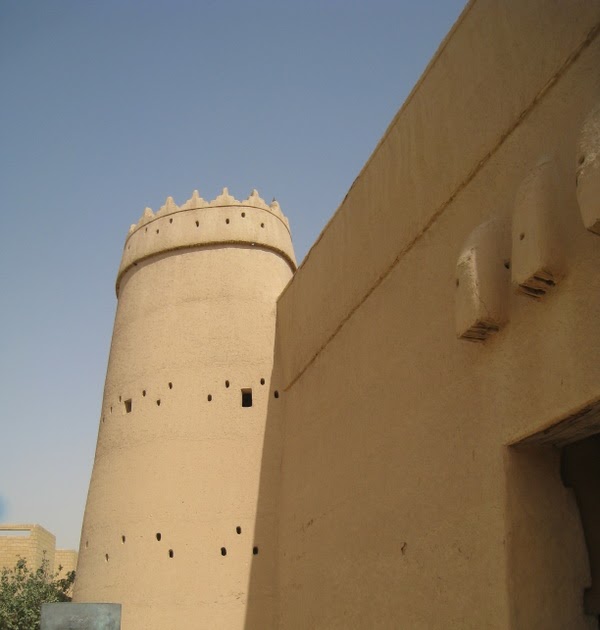 a Canadian in Riyadh Deira Souk
