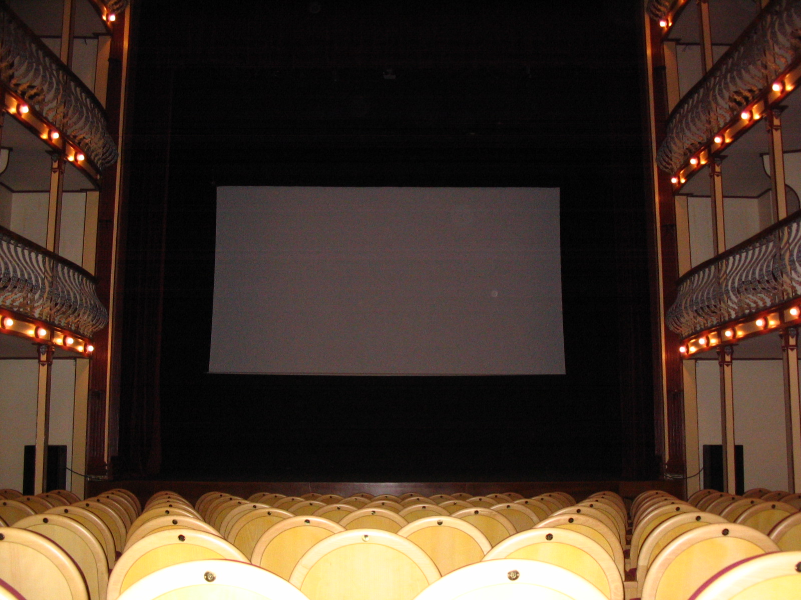 [Teatro+2.JPG]