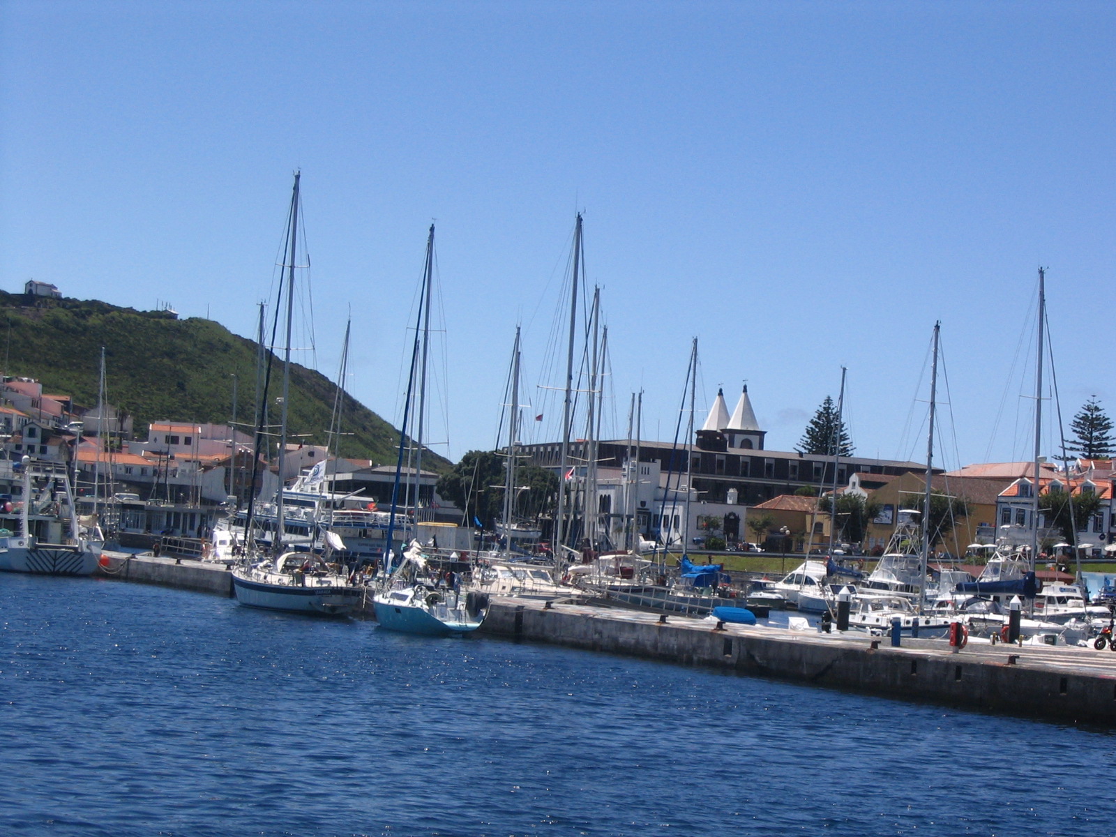 [Faial+200.jpg]